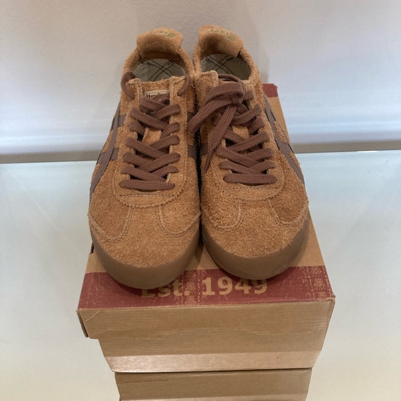 SOLD - Picture 3 of 8